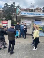 Se Zdeňkem Juřicou a Vendulkou Svobodovou z ROSSMANN - A život je krásnější. Se Zdeňkem Juřicou a Vendulkou Svobodovou z ROSSMANN - A život je krásnější.